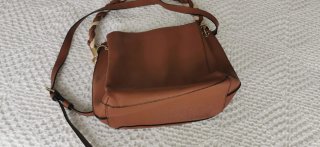 Bolso marrón