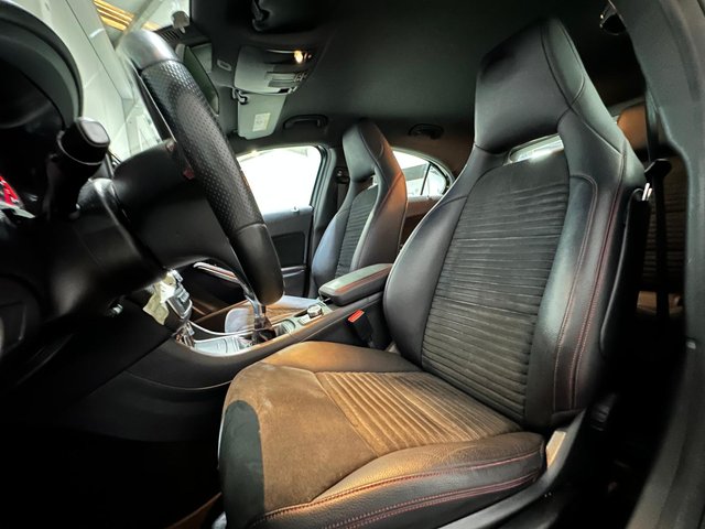 MERCEDES-BENZ Clase A 180 AMG Sport
