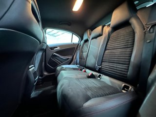 MERCEDES-BENZ Clase A 180 AMG Sport
