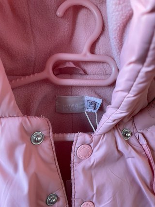 Buzo de bebé rosa marca chicco