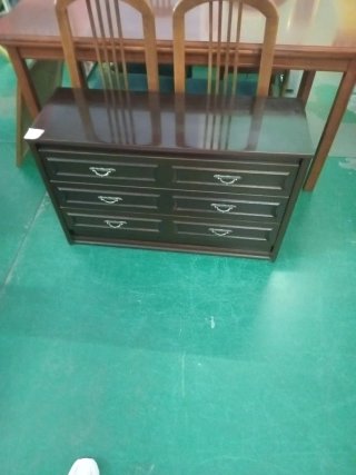 Mesa aparador de madera