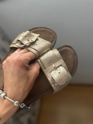 Sandalias planas - palas piel doradas T-39