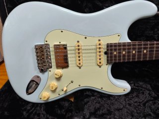 Guitarra Suhr Classic   Sonic Blue