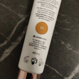 Toty Ilumina CC Cream SPF 50 + esponja