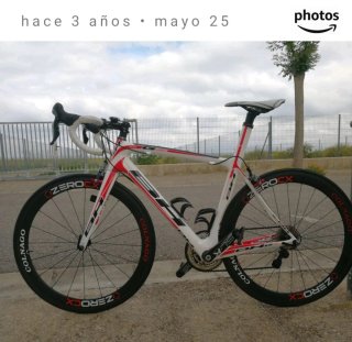 Bicicletta da strada BH in carbonio