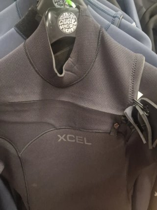 Neopreno Xcel COMP+ 4/3 Talla ST y  M ¡NUEVO!