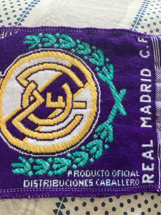 Bufanda Real Madrid Vintage morada