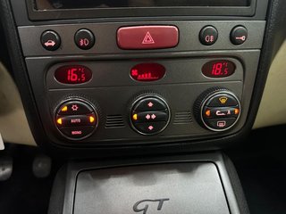 Alfa Romeo GT 1.9 JTD Distinctive - 199.000Km