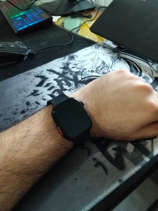 Smartwatch Negro y Naranja
