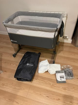 Minicuna colecho Lionelo como nueva con accesorios