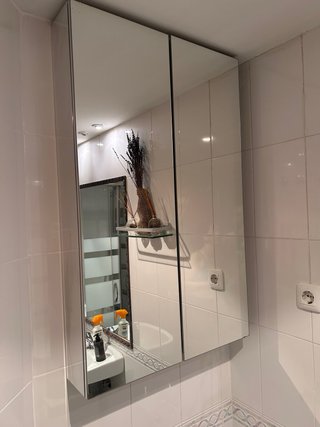 Armario de baño espejo y plateado