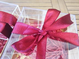 Caja joyero lujo rojo y dorado terciopelo