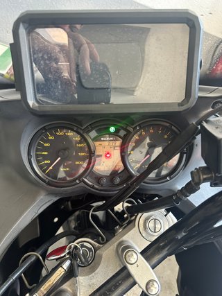 Suzuki V-Strom 650 DL Adventure Moto