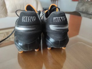 Botas de fútbol Puma King Ultimate FG/AG Número 41