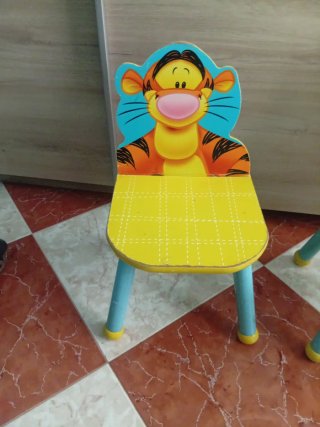 Baúl infantil madera Winnie Pooh -2 sillitas