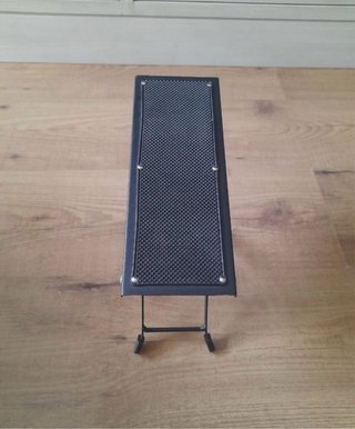 Reposapié para guitarra plegable