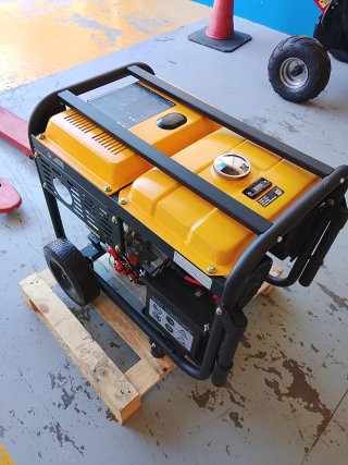 Generador Kompak K8000LE-T 8100W