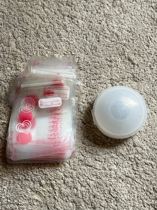 Capazo y silla de bebé + complementos