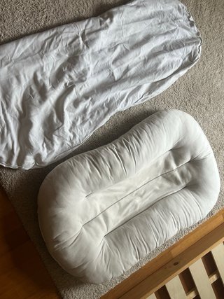 Capazo y silla de bebé + complementos