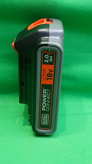 Kit Batería y Cargador Black+Decker 18V