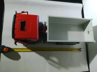 Camioncino Bruder rosso