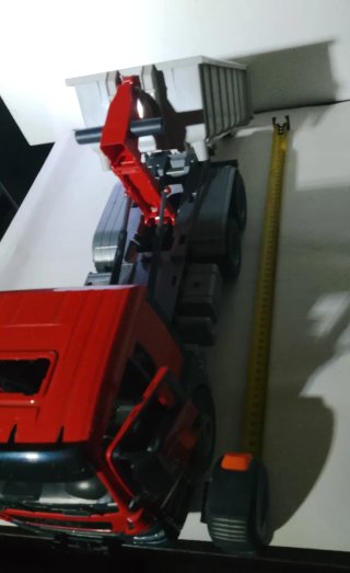 Camioncino Bruder rosso