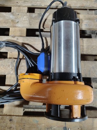 Bomba Sumergible VEVOR Aguas Residuales 2200W