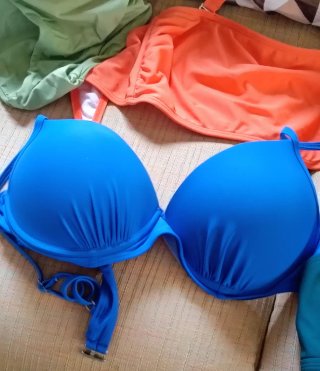 LOTE-bikinis piezas sueltas 8 prendas + regalo