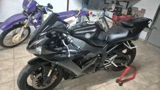 Yamaha R1 2002 Negra