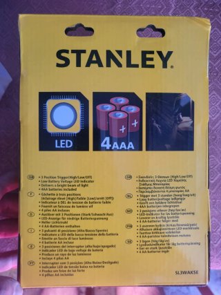 Foco LED Stanley 300 Lumens - Nuevo