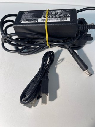 HP Docking Station Puertos USB HDMI VGA