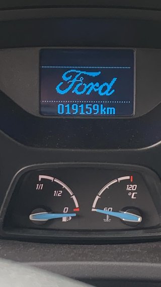Ford Focus gasolina SOLO 19.159 km con ITV pasada