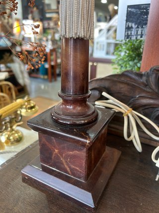 Pareja Lámparas de Mesa Vintage de Mármol y Seda