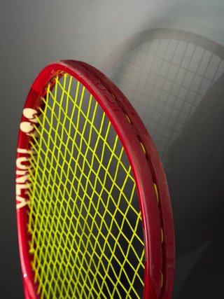 Raqueta Yonex VCORE 98 Ruby Red