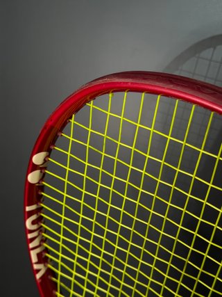 Raqueta Yonex VCORE 98 Ruby Red