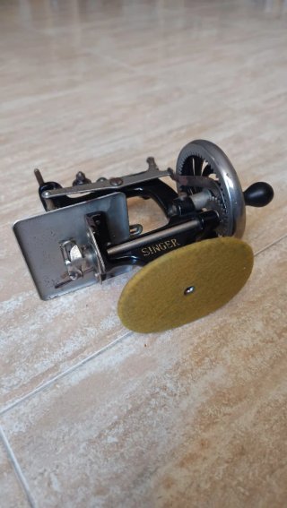 Máquina de coser Singer 20K Juguete Antigua