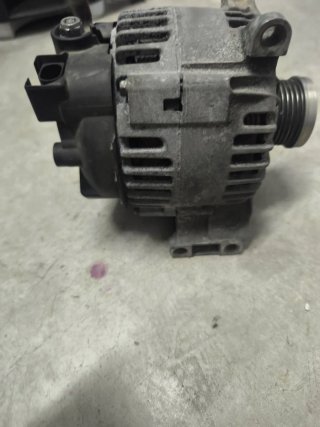 Alternador Mercedes W245