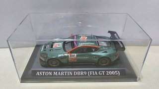 Aston Martin DBR9 (FIA GT 2005) 1:43