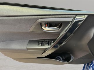 Toyota Auris 1.8 140H Hybrid Active