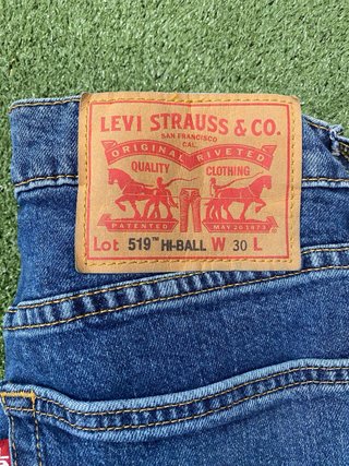 Pantalón Vaquero Levi's 519 Hi-Ball Azul