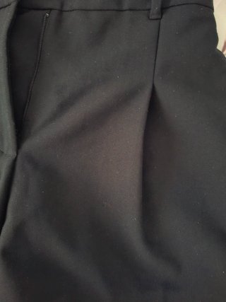Pantalón corto negro Zara