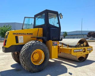 RODILLO COMPACTADOR 11 Tm INGERSOLL RAND