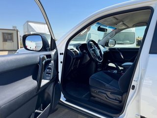Toyota Land Cruiser GX (2018)