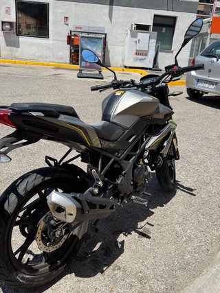 Benelli BN125