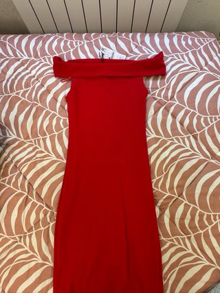 Vestido rojo Stradivarius