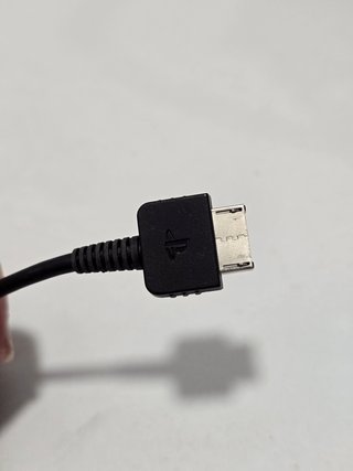 Cargador Ps Vita 1000 1004 original sony