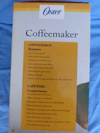 Cafetera Oster CM-602 a estrenar 12 tazas.