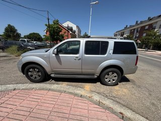 Nissan Pathfinder 2005