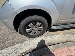 Nissan Pathfinder 2005