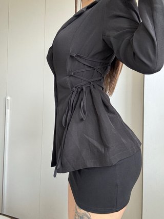 Blazer con lacci in vita